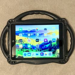 Apple iPad Air with Steering Wheel Case