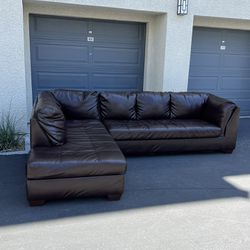 Ashely Furniture Sectional Couch (Pick Up Price)