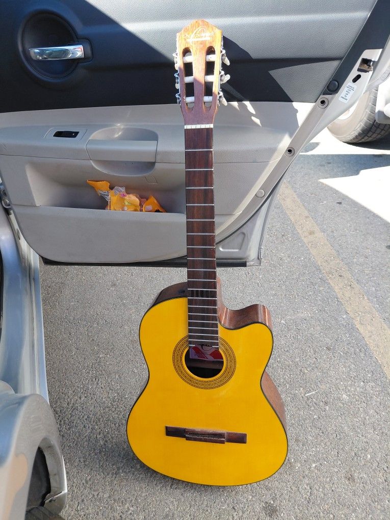 Oscar Schmidt Electric Guitar. Good Condition. Needs Strings