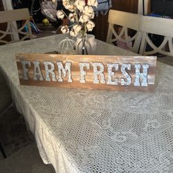 FARM HOUSE SIGN 