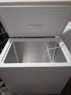 Vissani Freezer
