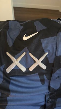 Kaws Yankees