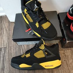 Air Jordan 4s Size  10
