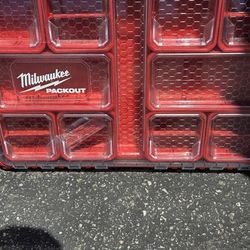 Milwaukee PACKOUT Organizer Storage Red $35