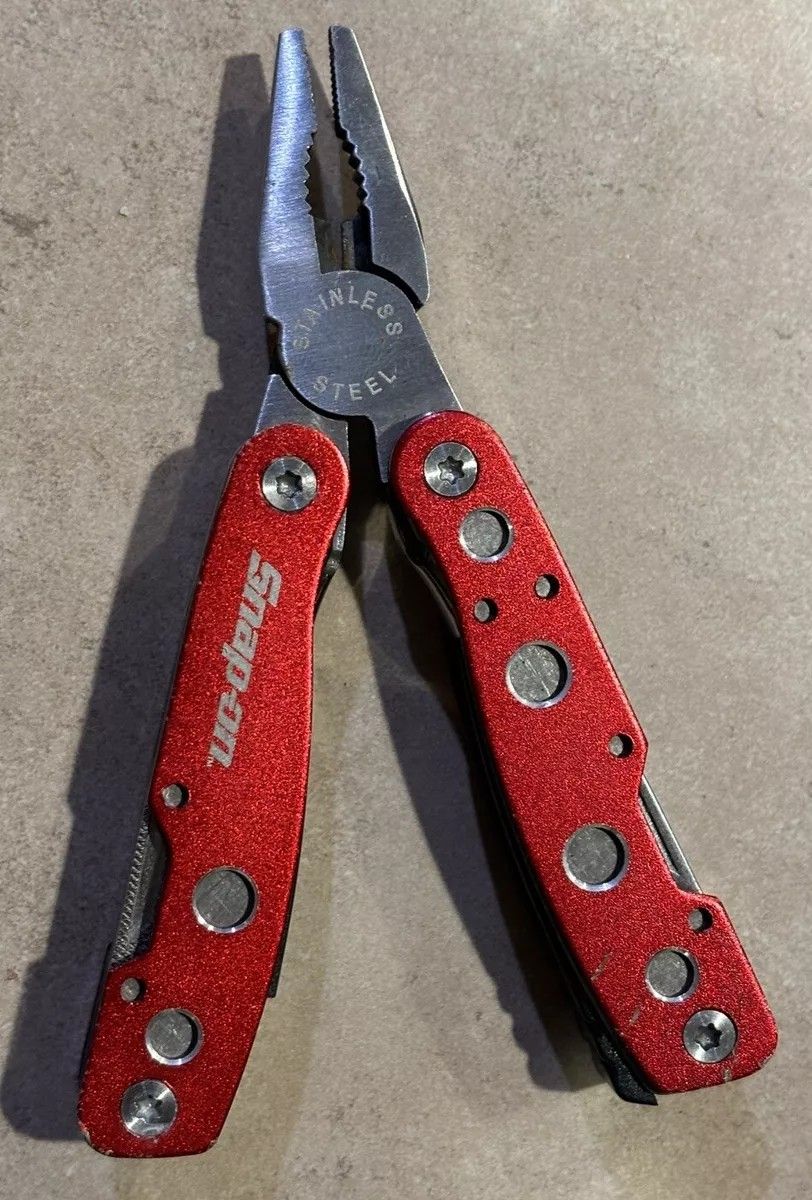 Snap-On Multi Tool Red With Case