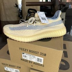 Yeezy’s 350 V2