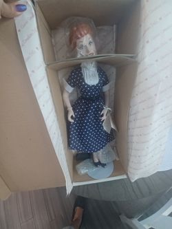 Muñeca  porcelana coleccion