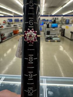 10k ladies  birthstone ring