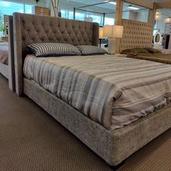 Queen Size Bed 