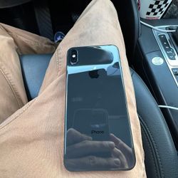 iPhone XS MAX Unlocked Wonderful Condition like new