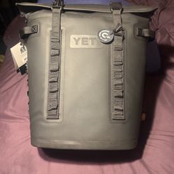 Yeti Backpack Cooler M20