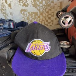 La lakers hat