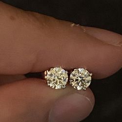14k stud earring set diamond