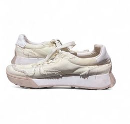 Zara White Distressed Low-Top Sneakers