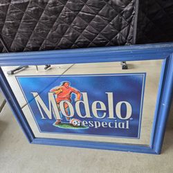 Modelo Especial Beer Soccer Player Mirror Sign Wood Framed