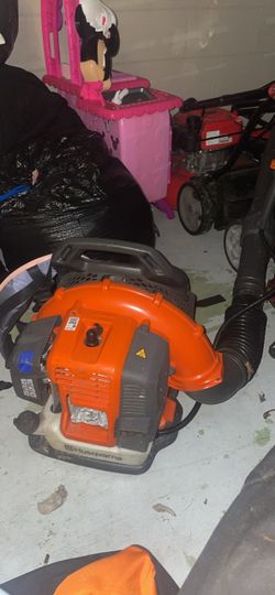 Husqvarna Gas-Powered Backpack Leaf Blower