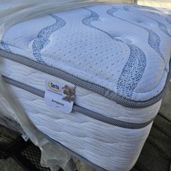 USED SERTA PERFECT SLEEPER QUEEN PILLOWTOP MATTRESS  SET
