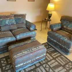 Couch W/ Ottoman (sofa)