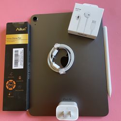 Apple IPad Air 5th Generation (10.9” Liquid Retina/ M1 chip / 2022 Model) 64GB with pen, keyboard case & Accessories (256gb $499) 