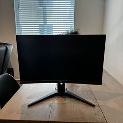 Gaming Curved Monitor 