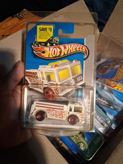 2013 trusure  hunt fire eater  hotwheel