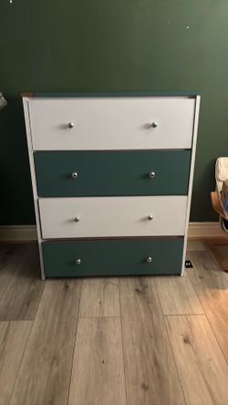 Formica dresser FREE