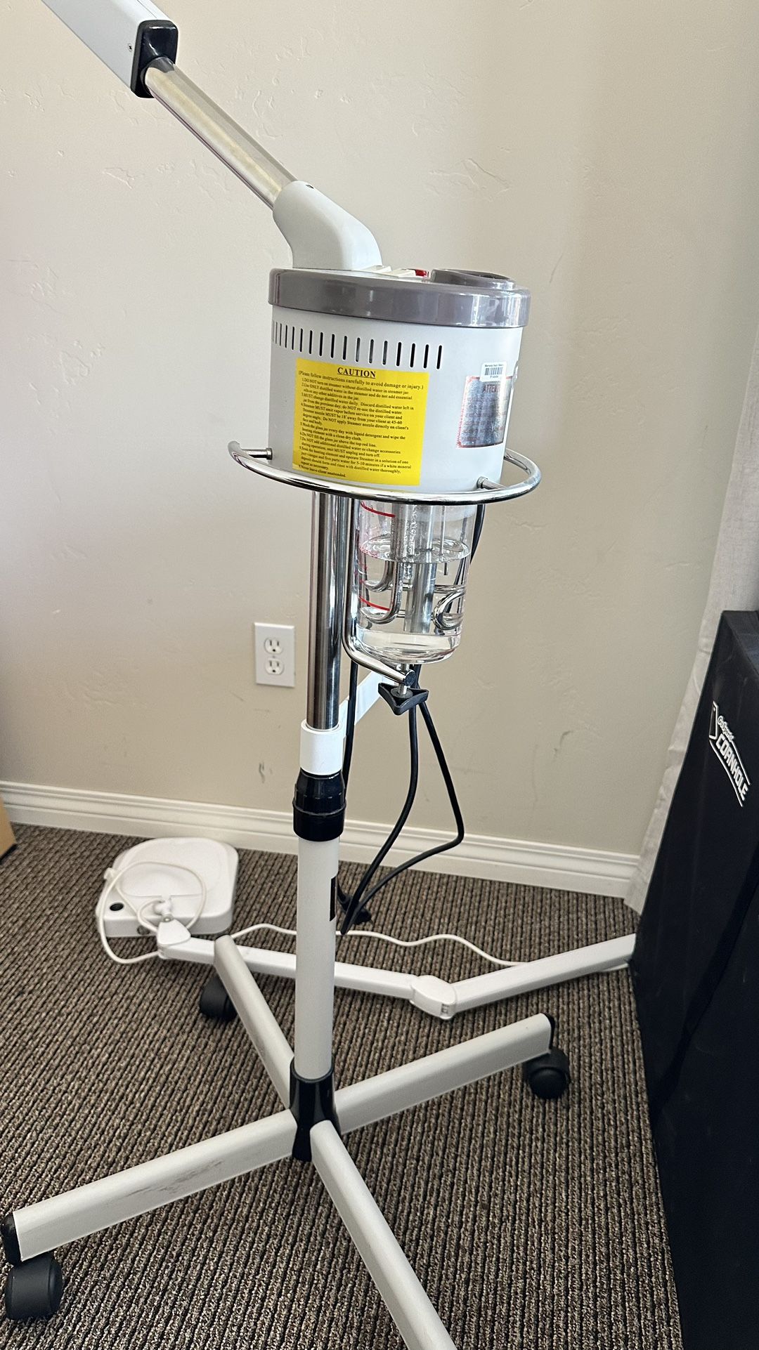 Facial Steamer + Mag Lamp