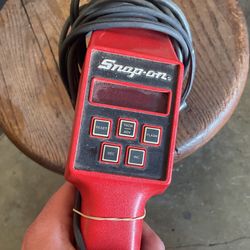 Snap-on Tools Tach / Advance Digital Timing Light - MT2261