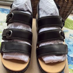Clarks Collection- Black Size 8W - Brand New- Merliah2 Bali Sandals