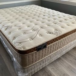 Queen Organic Cloud Edition Europillow Top 12inch Matres!!