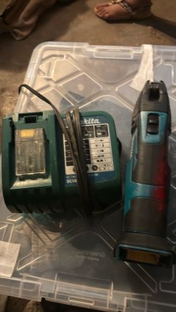 Makita grinder and charger needs battery