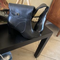 Black Leather Knee High Boots 