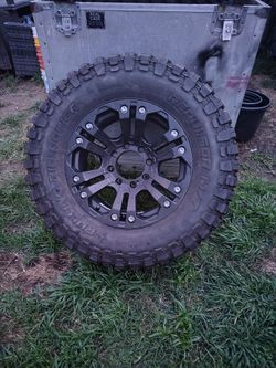 4 Tires And Rims For Trucks Fits 8 Lugs