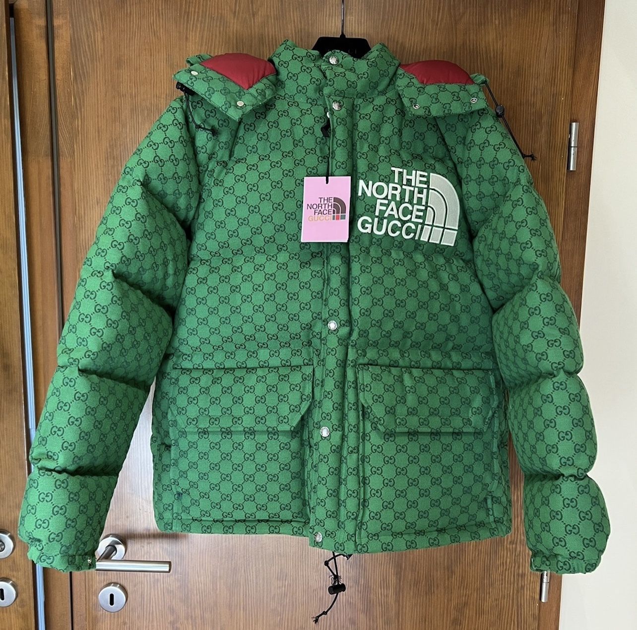 Gucci x The North Face Green Red GG Monogram Logo Canvas Down Jacket Coat Sz M