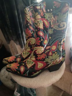 Paisley Floral Print Rain Boots