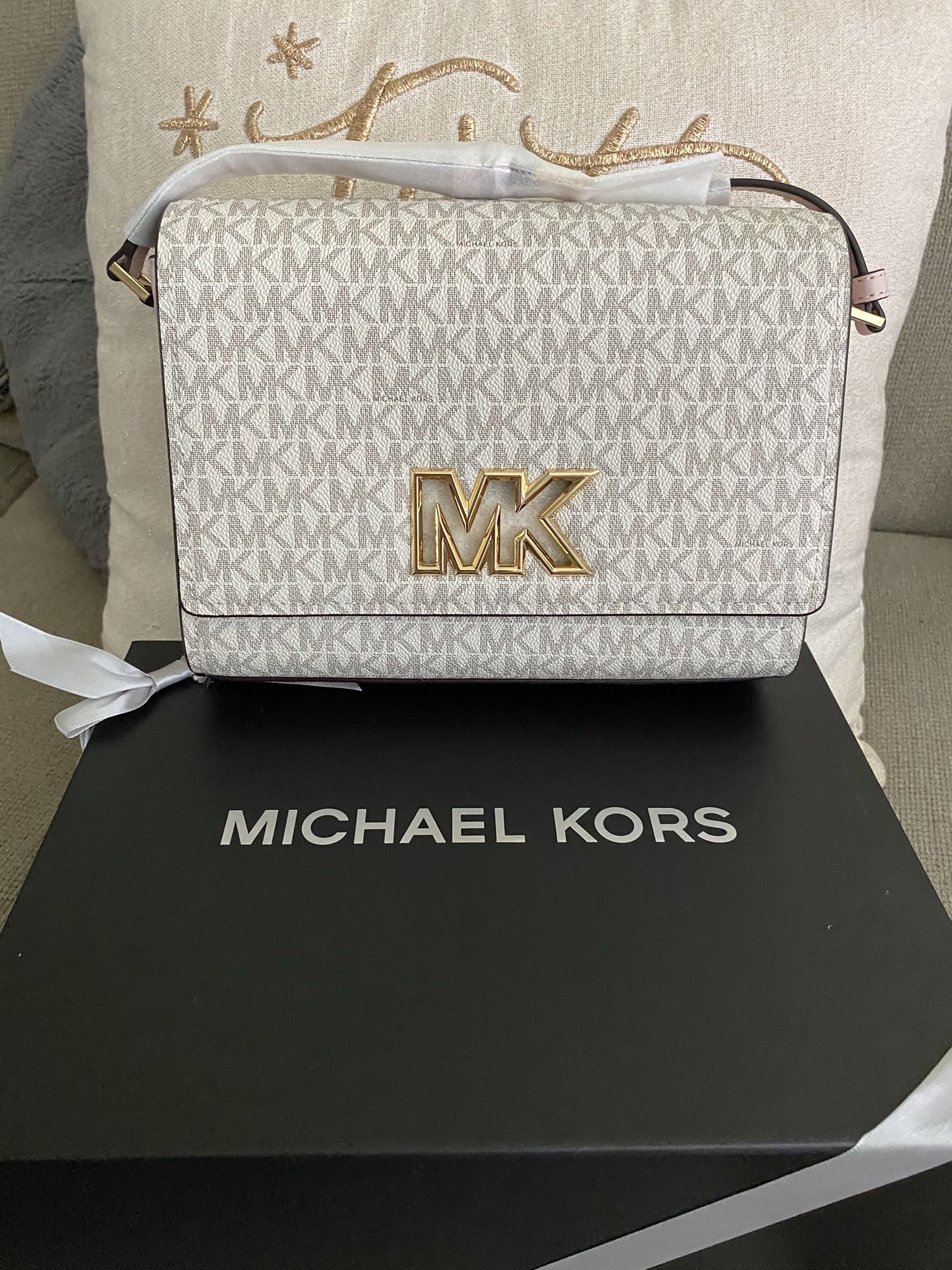 Brand New Michael Kors Crossbody