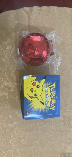 Vintage 1999 Burger King Pikachu, gold plated trading card