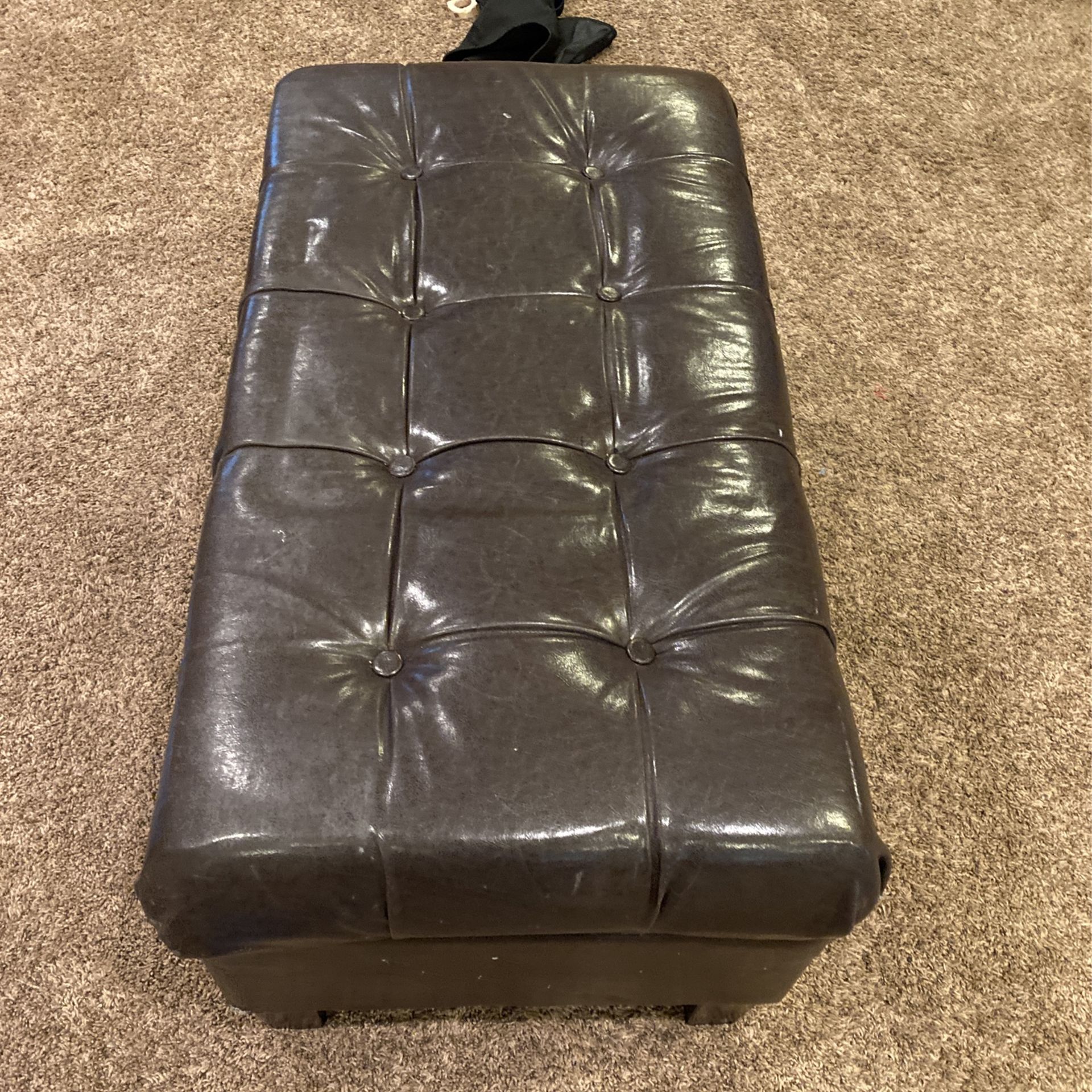 Leather ottoman for Sale in Farmington, MN OfferUp