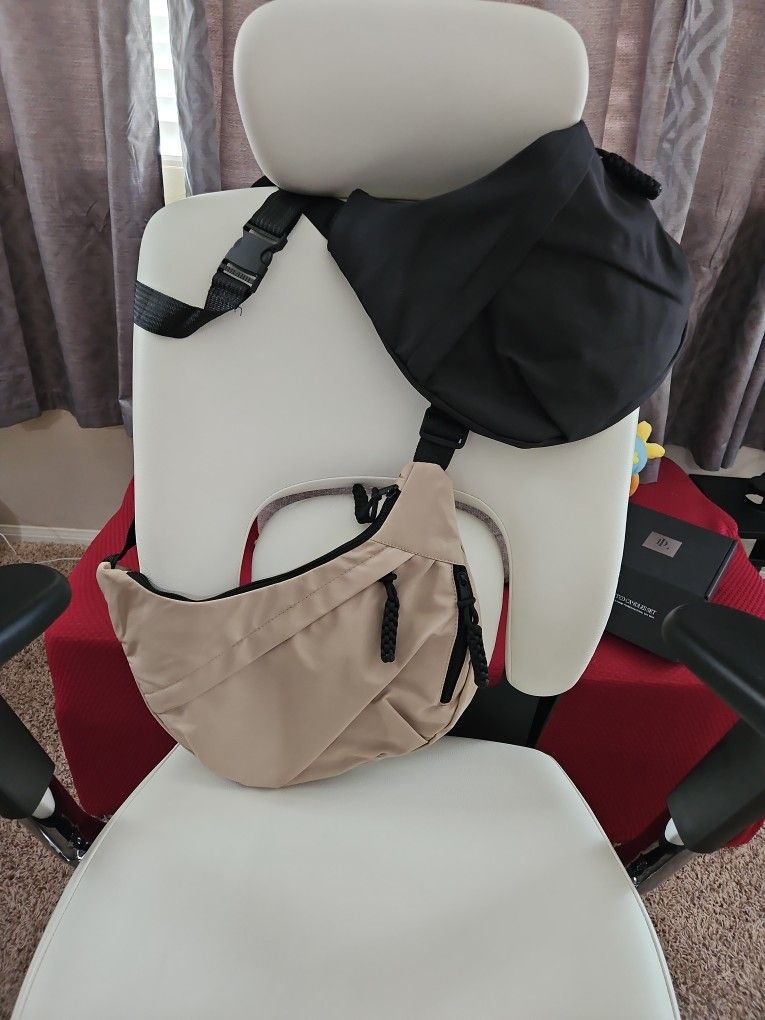 Nylon Messenger Bag