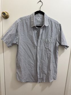 Uniqlo Men’s striped short sleeve shirt Size L