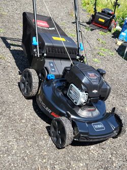 Toro lawnmower self propelled!