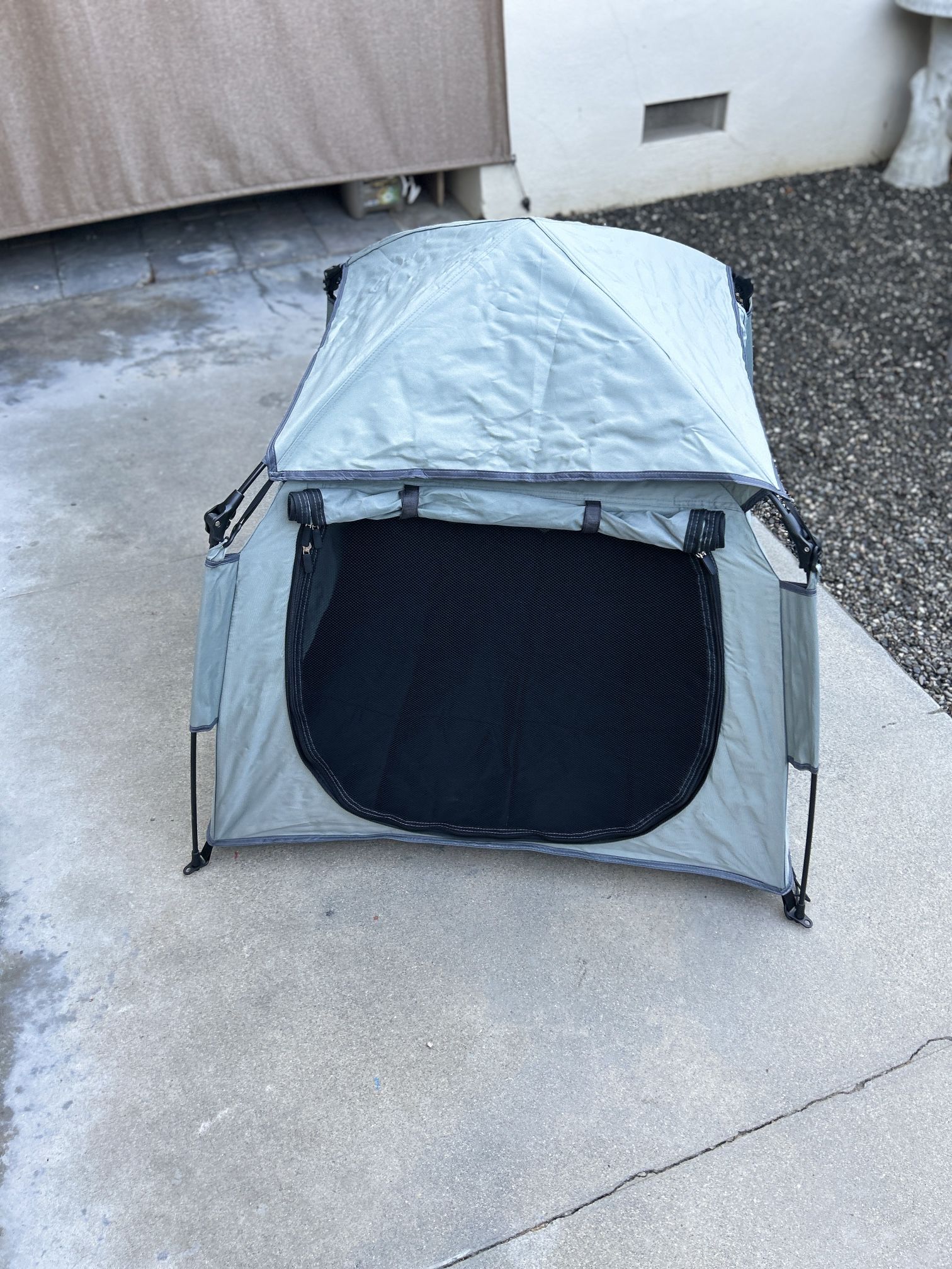 California Beach Co. Dog Beach Tent