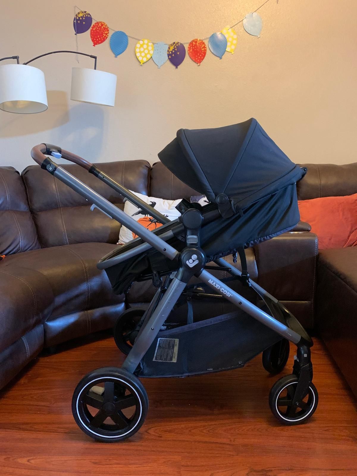MAXI COSI STROLLER 