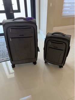 Large size luggage with carry on