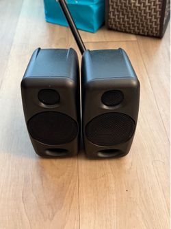 IK Multimedia iLoud Micro Monitor Bluetooth Studio Speakers Pair