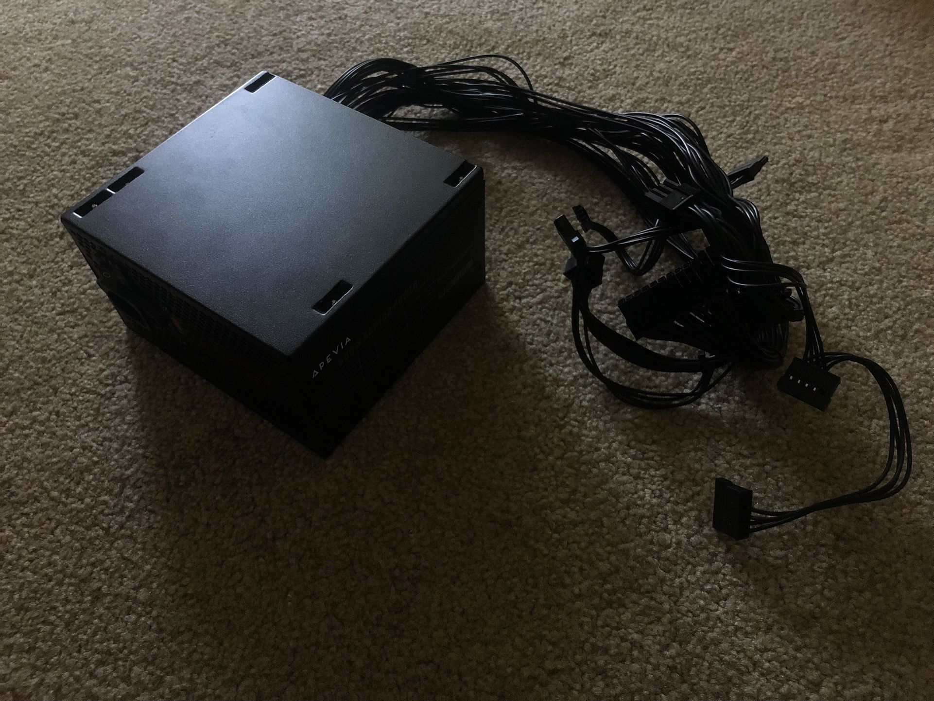 APEVIA 500W Power Supply