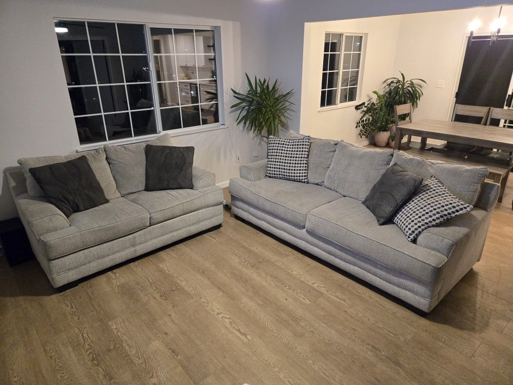Used Sofa Set