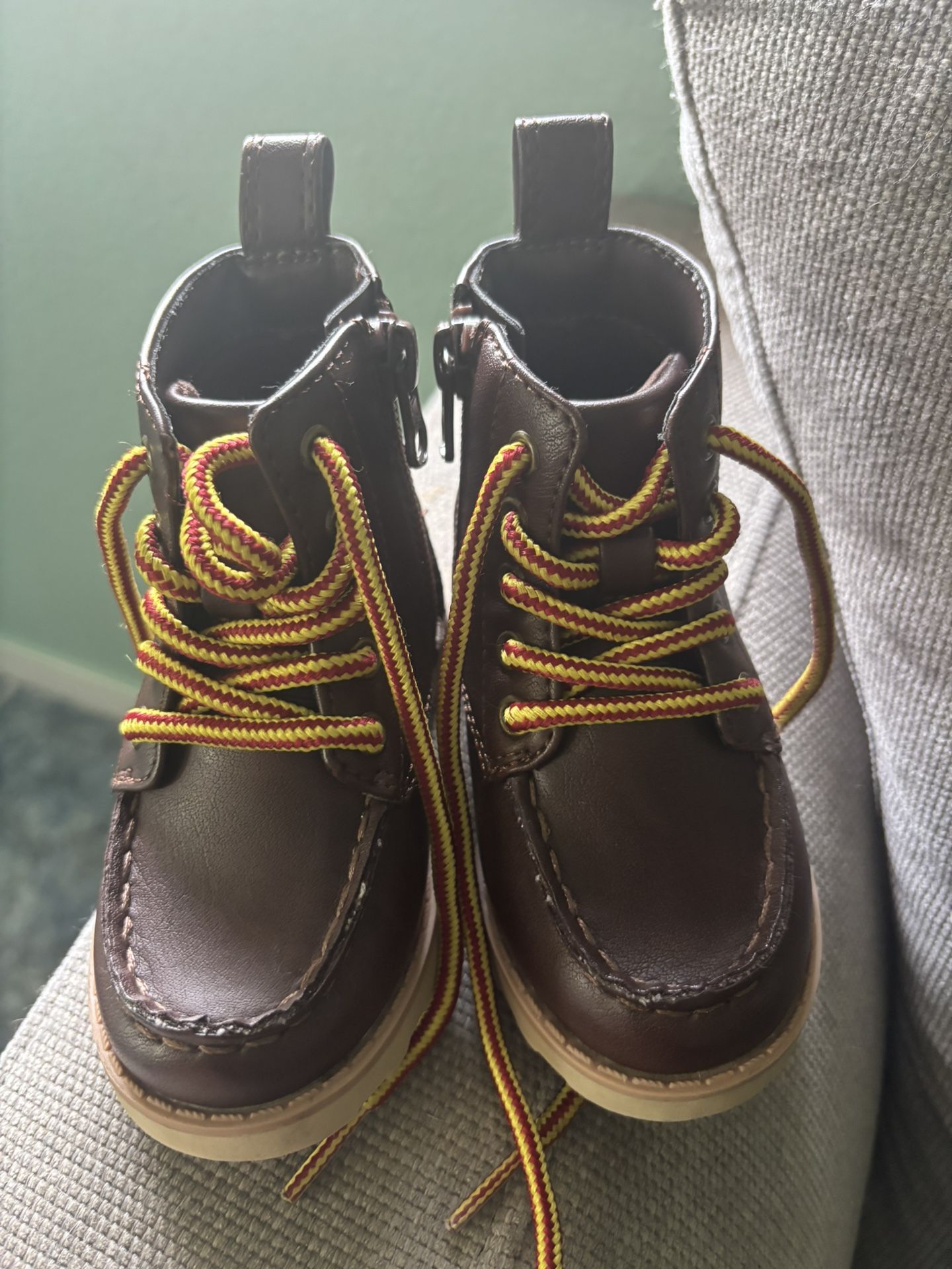 Toddler Size 5 Greyson Boots