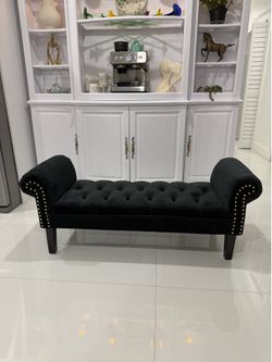 Elegant black bench with Gold