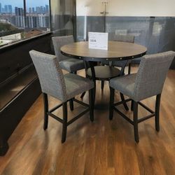 [OM] 🟪 Only $45 initial then take it home 🏡 Brand new Wallace Counter Height Dining Table And4×chairs